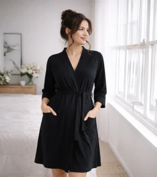 Czarny szlafrok dla mamy – bawełniany 95% z paskiem i kieszeniami